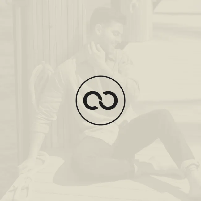 Branding Le Club. Sustainable swimwear. Logo design. Mock Up Turyk Studio.